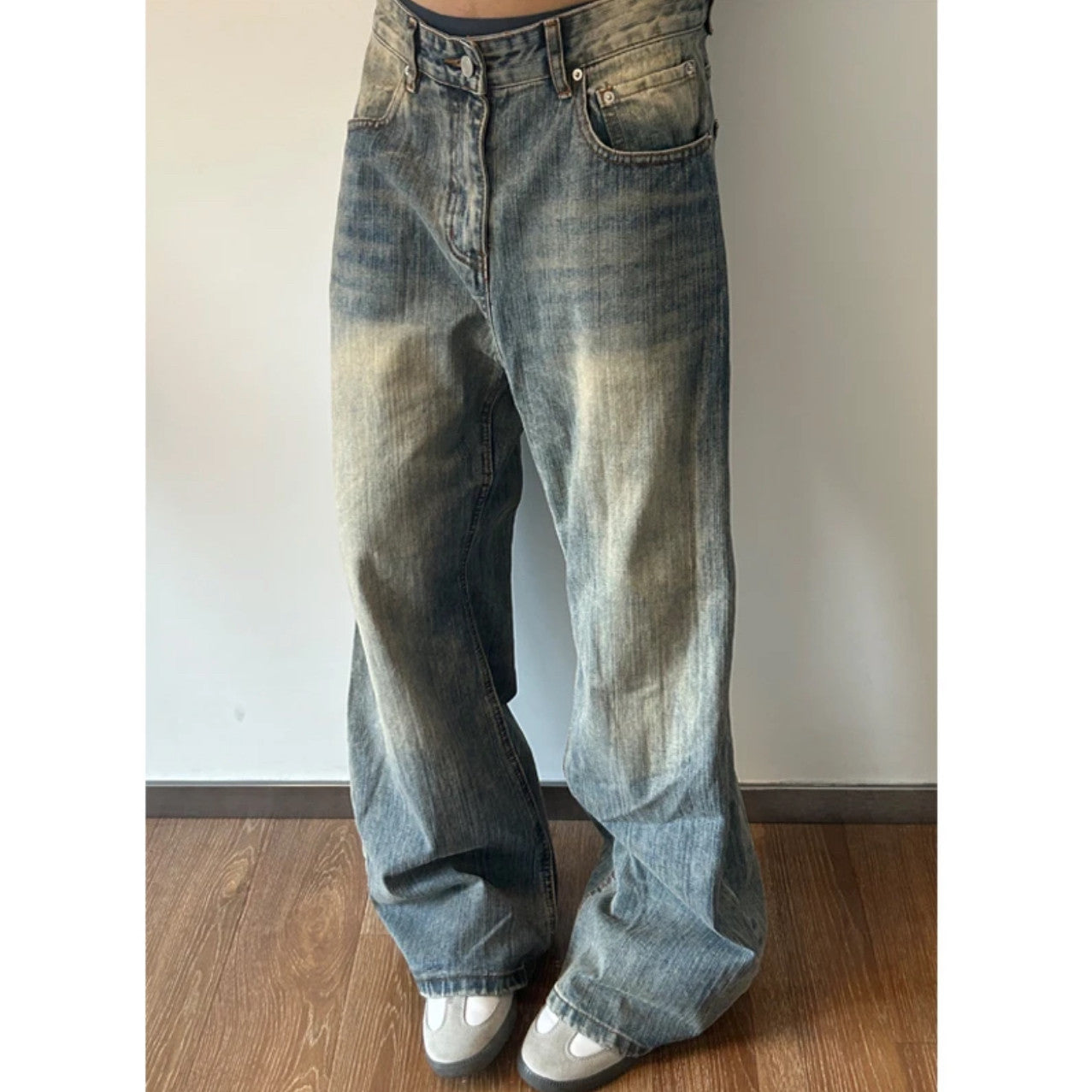 American Style Distressed Knife Cut Jeans